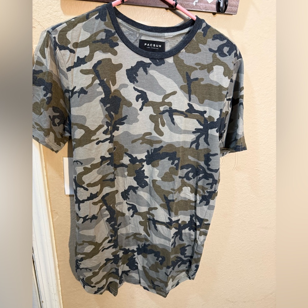PacSun Camo Tee - Gray and Brown